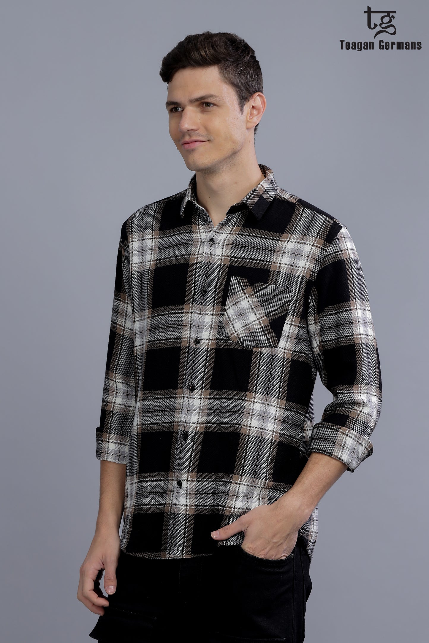 Relaxed Slim Fit Tartan Checks Cotton Casual Shirt