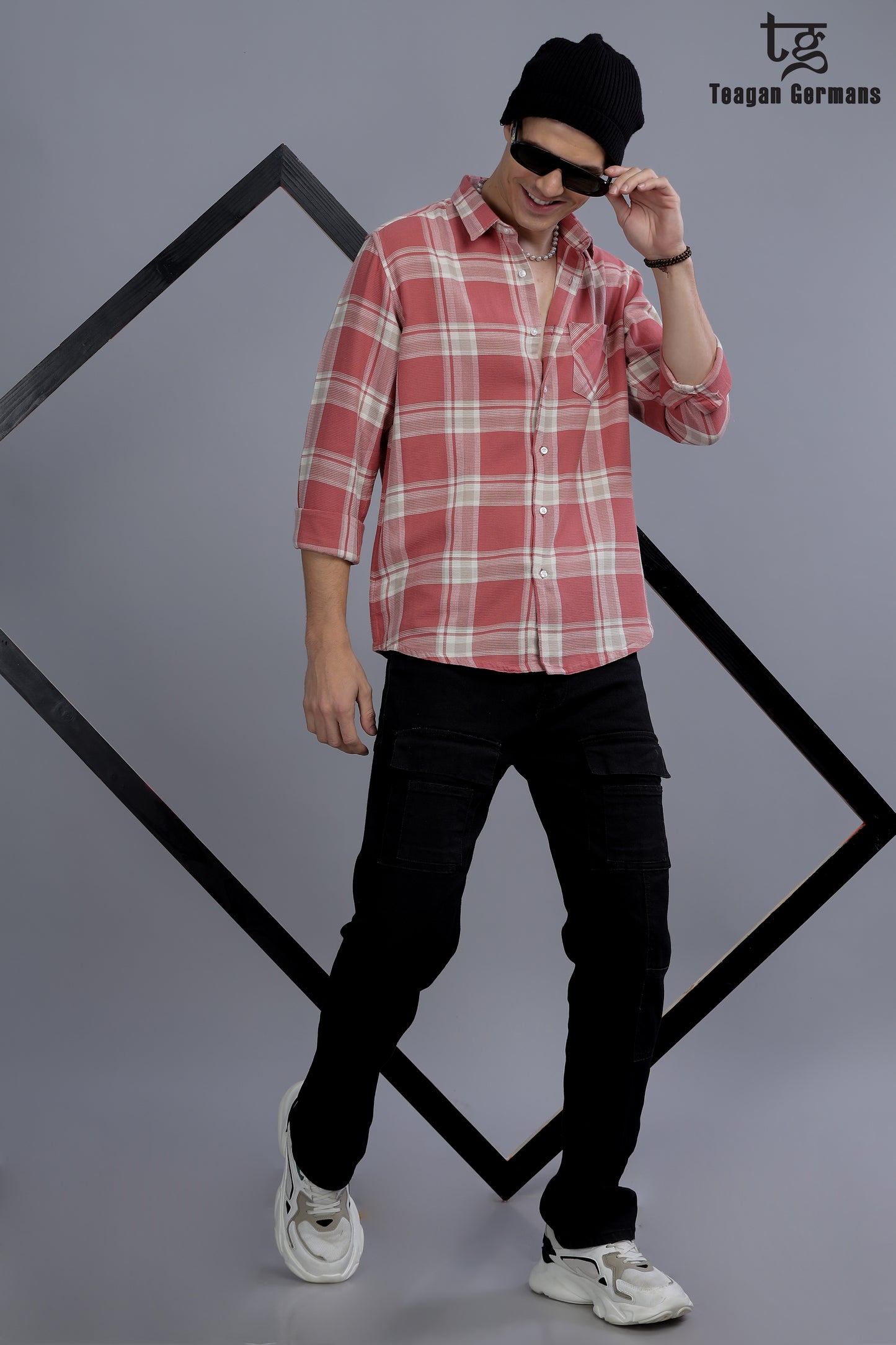 Men Red Short Sleeve Check Casual Shirt - Red