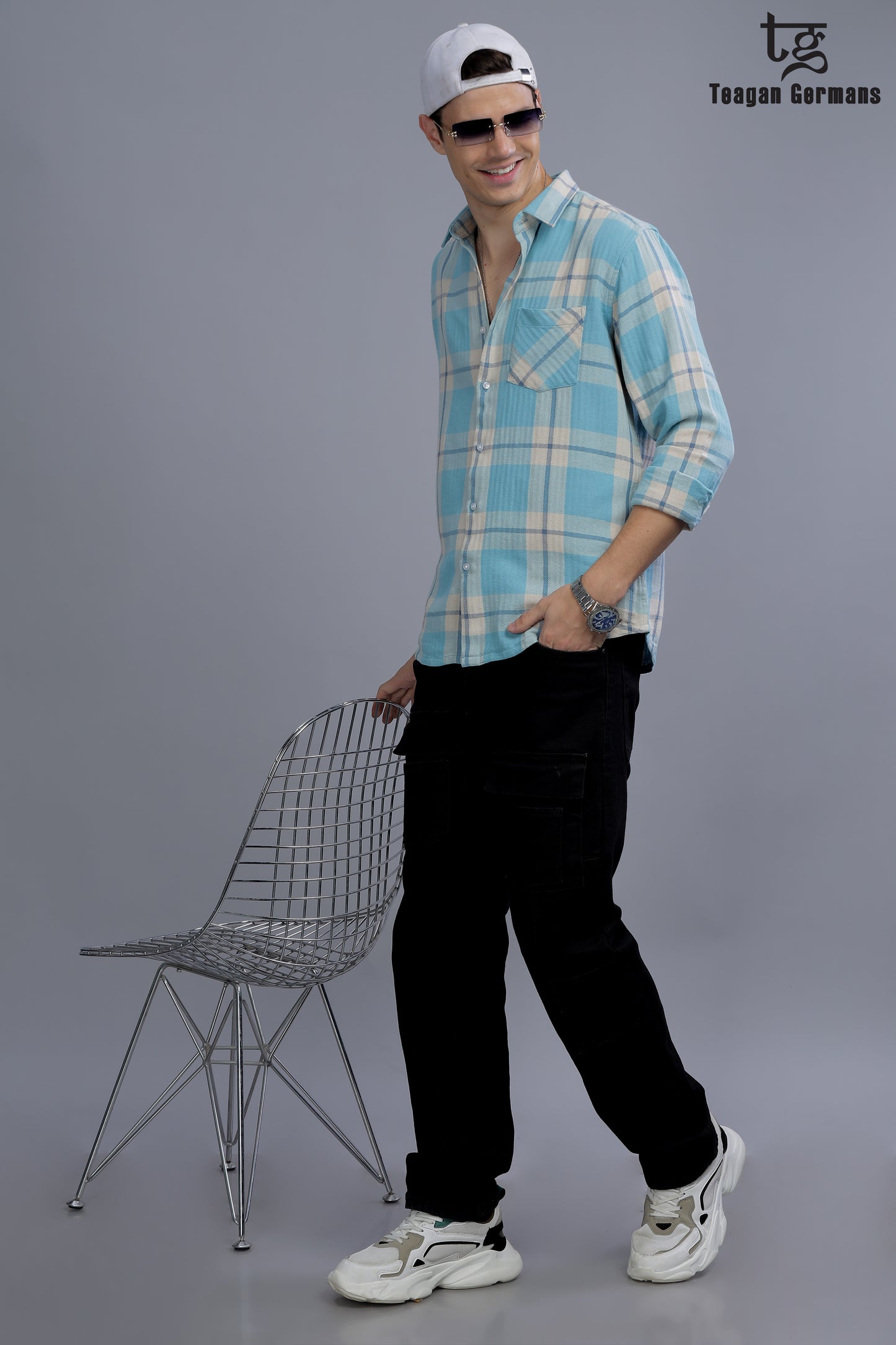 Men blue Short Sleeve Check Casual Shirt