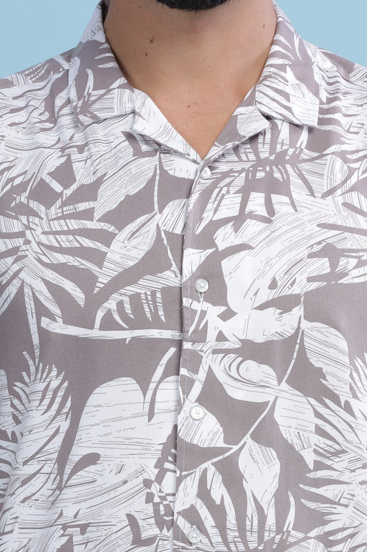 Men Leaf Print Slim Fit T- Shirt