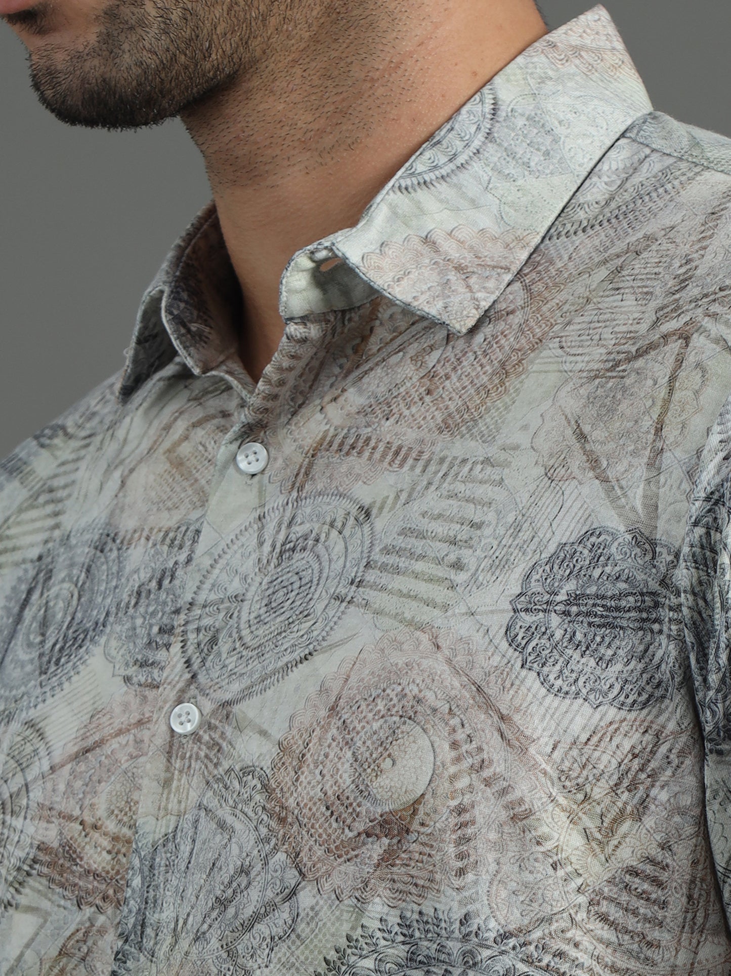 Men Slim Fit Printed Spread Collar Casual Shirt
